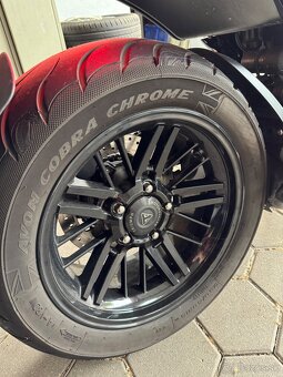 Triumph Rocket 3 GT Limitovaná edícia - 13