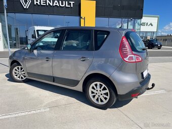Renault Scénic 1.6 benzín - 13