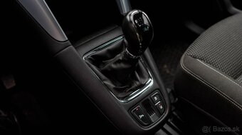 Opel Zafira Tourer 1.4 Benzín + LPG - 13