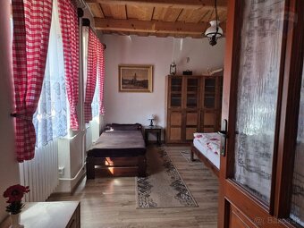 REZERVOVANÉ Chalupa v Hodruši – Hámroch, pozemok 720 m² - 13