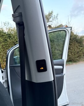VW Sharan 2.0tdi - 13