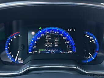 Toyota Corolla Combi 1.8 Hybrid E-CVT, r.v.: 2021 - 13