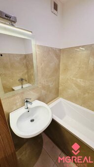 Na predaj 2 i zrekonštruovaný byt 50 m2 v Partizánskom - 13