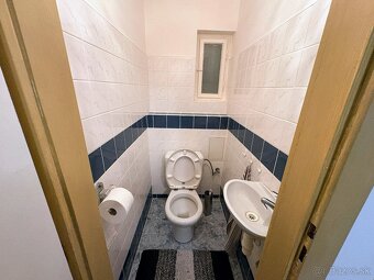 VÝNIMOČNÁ POLOHA - CHARIZMATICKÝ BYT NA PREDAJ - 13