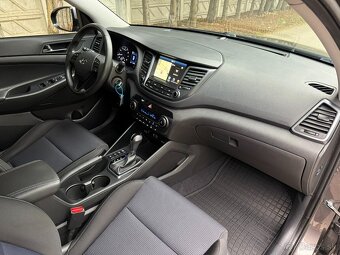 HYUNDAI TUCSON 1.6 T-GDI STYLE A/T 4x4 / SK AUTO / 1.MAJITEĽ - 13