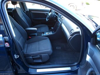Audi A4 Avant 3.0 TDI Premium 4x4 tiptronic - 13