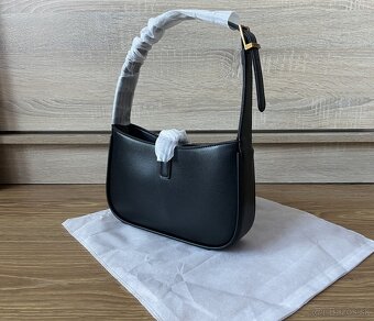 Kabelka Yves Saint Laurent Le 5 à 7 - 13