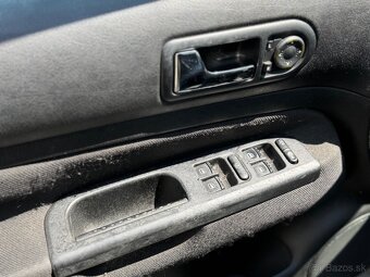 Volkswagen Golf 1.4 - 13