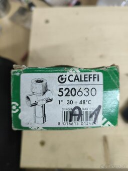 Zatvárač dverí, čerpadlo, lišty.... - 13