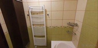3-izbový byt s nepriechodnými izbami a lodžiou – Furdekova,  - 13