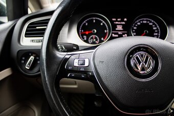 Volkswagen Golf Variant - 13