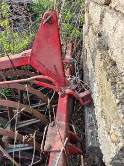 Predam 5 radlicny pluh otocny - 13