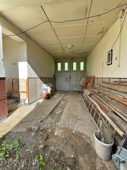 RD v Moravskom Lieskovom, pozemok 1168m2, rozsiahla rekonštr - 13