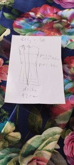 Dámske spoločenské šaty rôzne v. 38 - 13