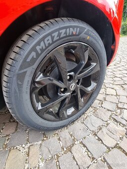 Opel Corsa E 1,4 benzin-plyn 90PS - 13