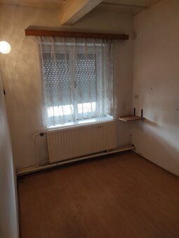 Predaj rodinného domu v obci Poniky, okres Banská Bystrica. - 13