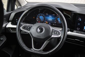 Volkswagen Golf Life 1.5 TGI Benzín + CNG - 13