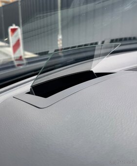 Volkswagen Tiguan Highline - 13