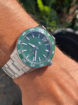 Christopher Ward C60 Trident Pro 300 zelené - 13