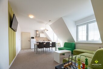 Investícia alebo bývanie v centre Bojníc - 13