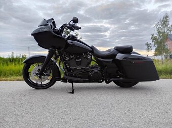 HD Road Glide - 13