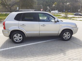 Hyundai Tuscon 2.0 104kw benzin-plyn - 13