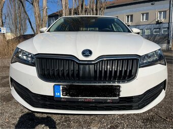 Škoda Superb 2.0 TDI, 110 kW, 66 000 km, 2020, manuál. - 13