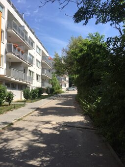 PRENÁJOM: 1,5-izbový zariadený byt na Železnej Studienke - 13