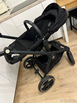 Kombinovaný kočík Cybex Eos Lux 2v1 - 13