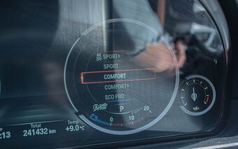 BMW Rad 5 530xd xDrive M-Packet F10 190kW automat - 13