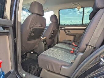 VW cross touran - 13