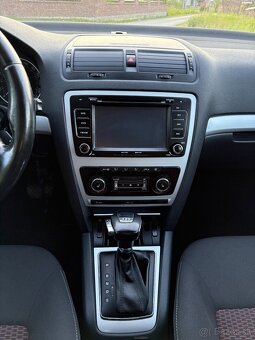 SKODA OCTAVIA 2 1.8 TSI SPORT EDITION DSG - 13