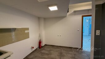 Viacúčelový priestor s terasou a parkovaním na predaj – Kadn - 13