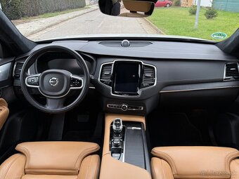 Volvo XC90 PLUG-IN HYBRID T8 AWD RECHARGE - 13