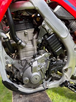 HONDA CRF 250 2023 - 13