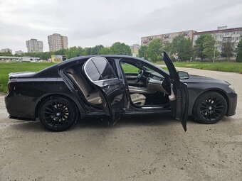 BMW 730d mpacket - 13