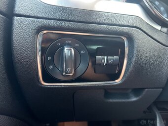 PREDÁM ŠKODA SUPERB COMBI 2.0TDi 125kW  4x4 XENON dovoz DE - 13