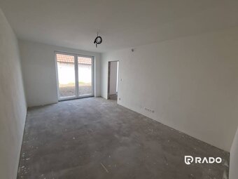 RADO | Na predaj NOVOSTAVBA 5 izb. rodinného domu-štandard,  - 13