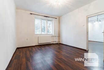 Na predaj priestranný rodinný dom v obci Buzica - 13