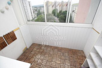 ZAČIATOK Petržalky - 3 SAMOSTATNÉ izby ( čiastočne NE - ZARI - 13