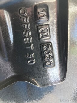 Letná sada org HYUNDAI 4x100 54,1mm 6,5J ET50 205/55 R17 - 13