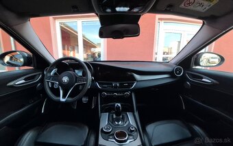 Alfa Romeo Giulia 2.0 Turbo Veloce - 13