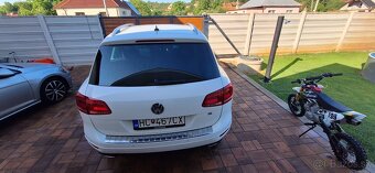 Volkswagen Touareg - 13