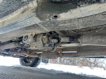 Predam lada niva 1.7i - 13