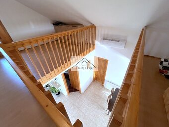 3-izbový rodinný dom s garážou na polosamote - 13