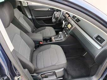 VOLKSWAGEN PASSAT VARIANT 2.0 TDI CR 103 kW BLUEMOTION DSG6 - 13