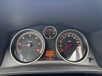 Opel Zafira B - 13