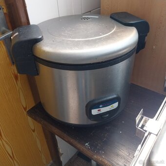 Rozpredam zariadenie kuchyne, reštauracie , ubytovne - 13