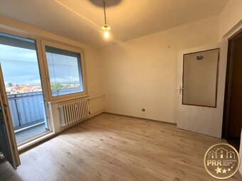 PREDANÉ  3-iz.byt (77m2) s balkónom a komorou, Sever, Bánov - 13