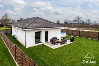 4-izbový rodinný dom na predaj v Cíferi - časť Karlov Dvor - 13